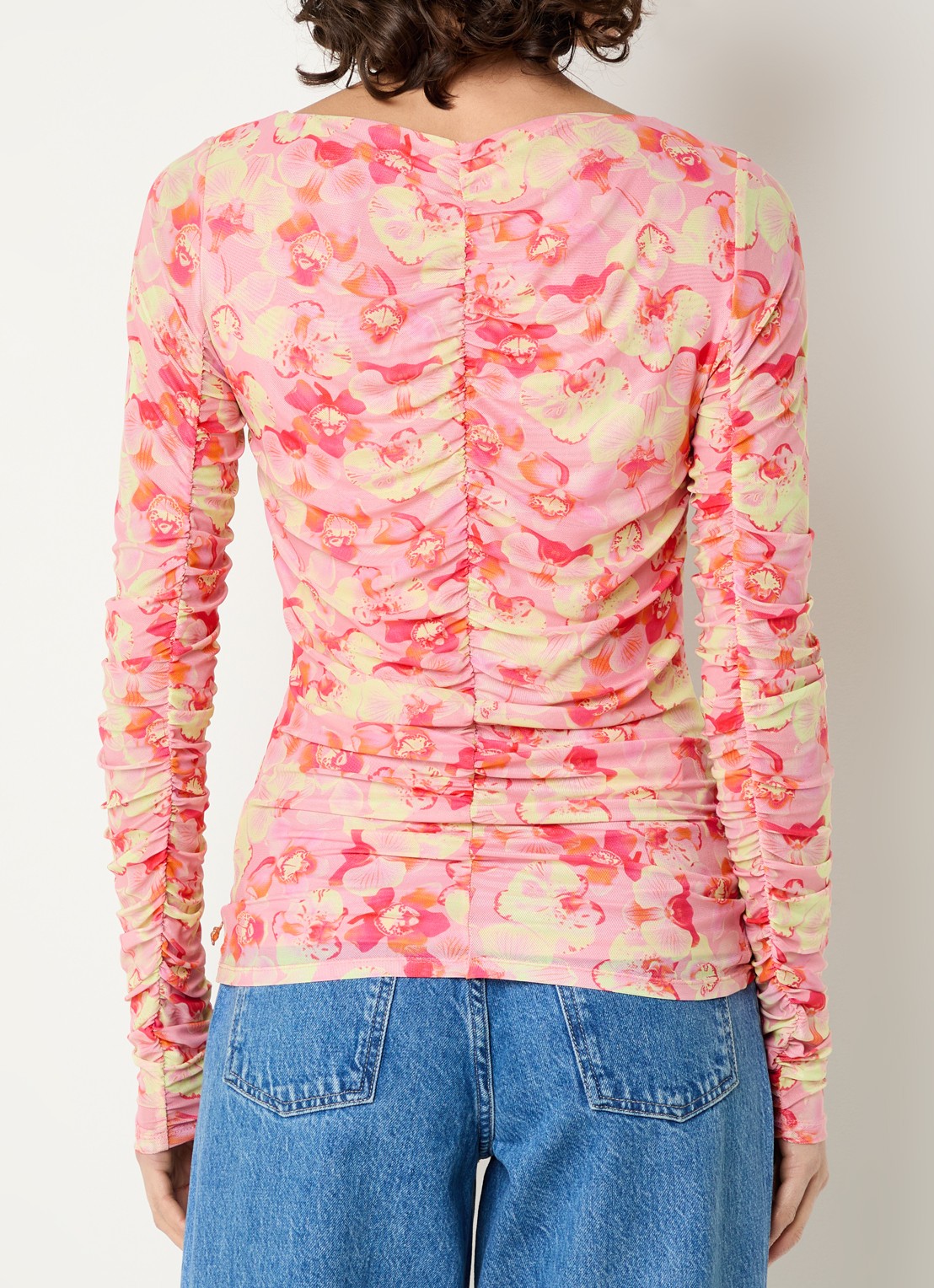 Fabienne Chapot Kane top van mesh met bloemenprint - achterkant 3 lichtroze