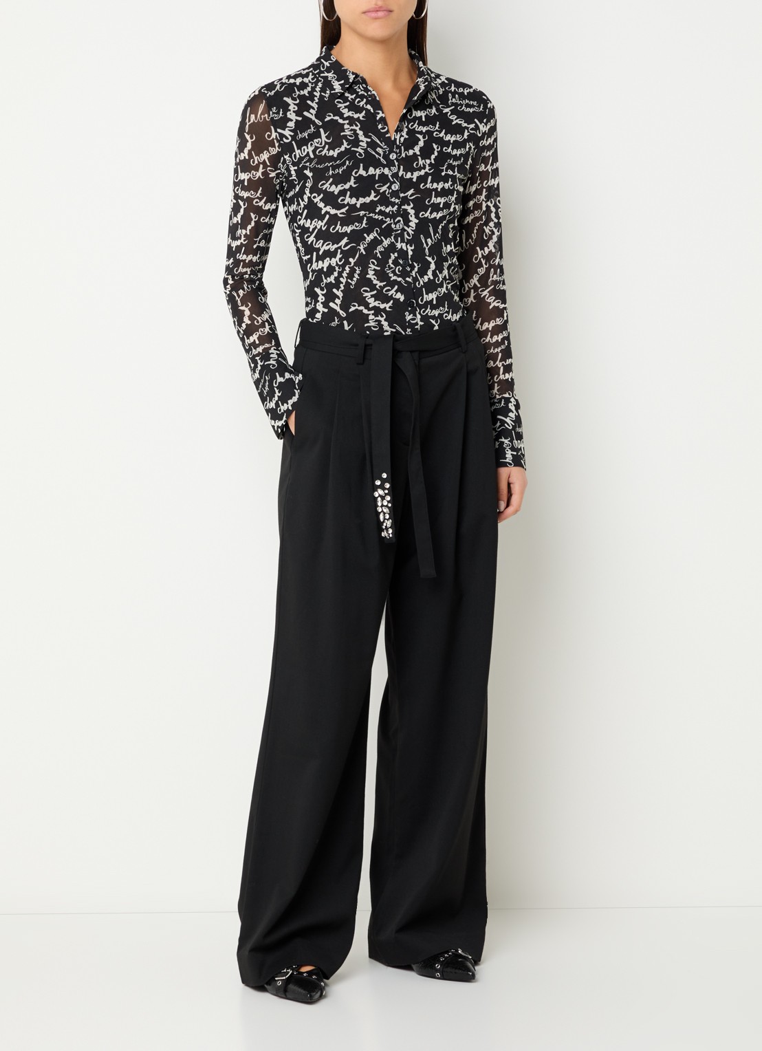Fabienne Chapot Kevis blouse met logoprint  - voorkant 2 zwart