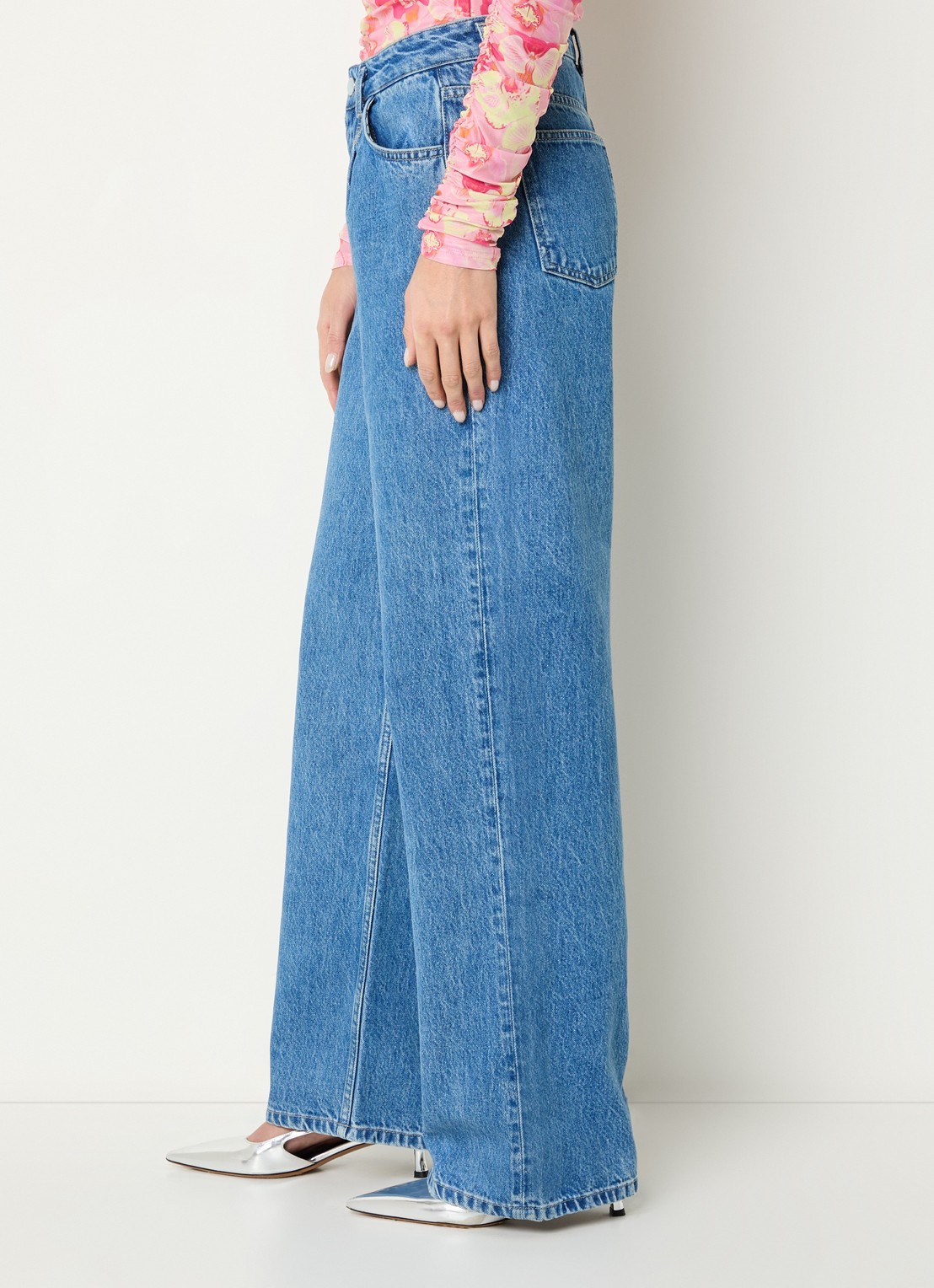 Fabienne Chapot Lulu high waist loose fit jeans met medium wassing - detail 5 indigo