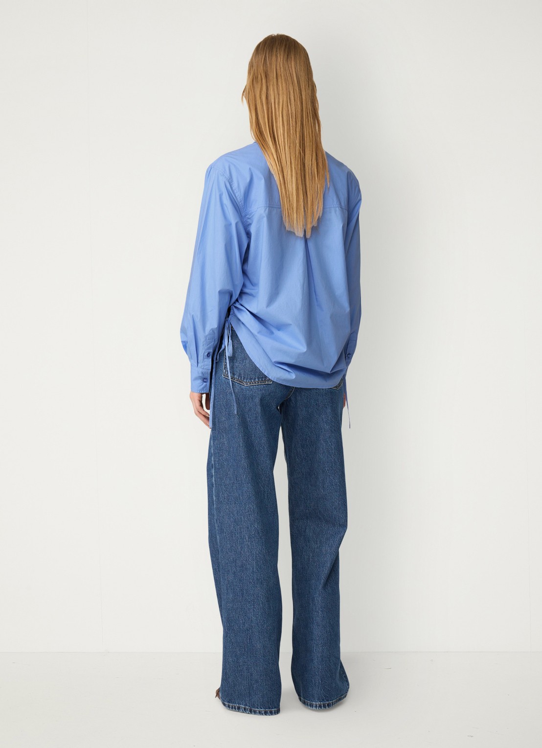 Fabienne Chapot Lux blouse met borduring en trekkoord - achterkant 5 blauw