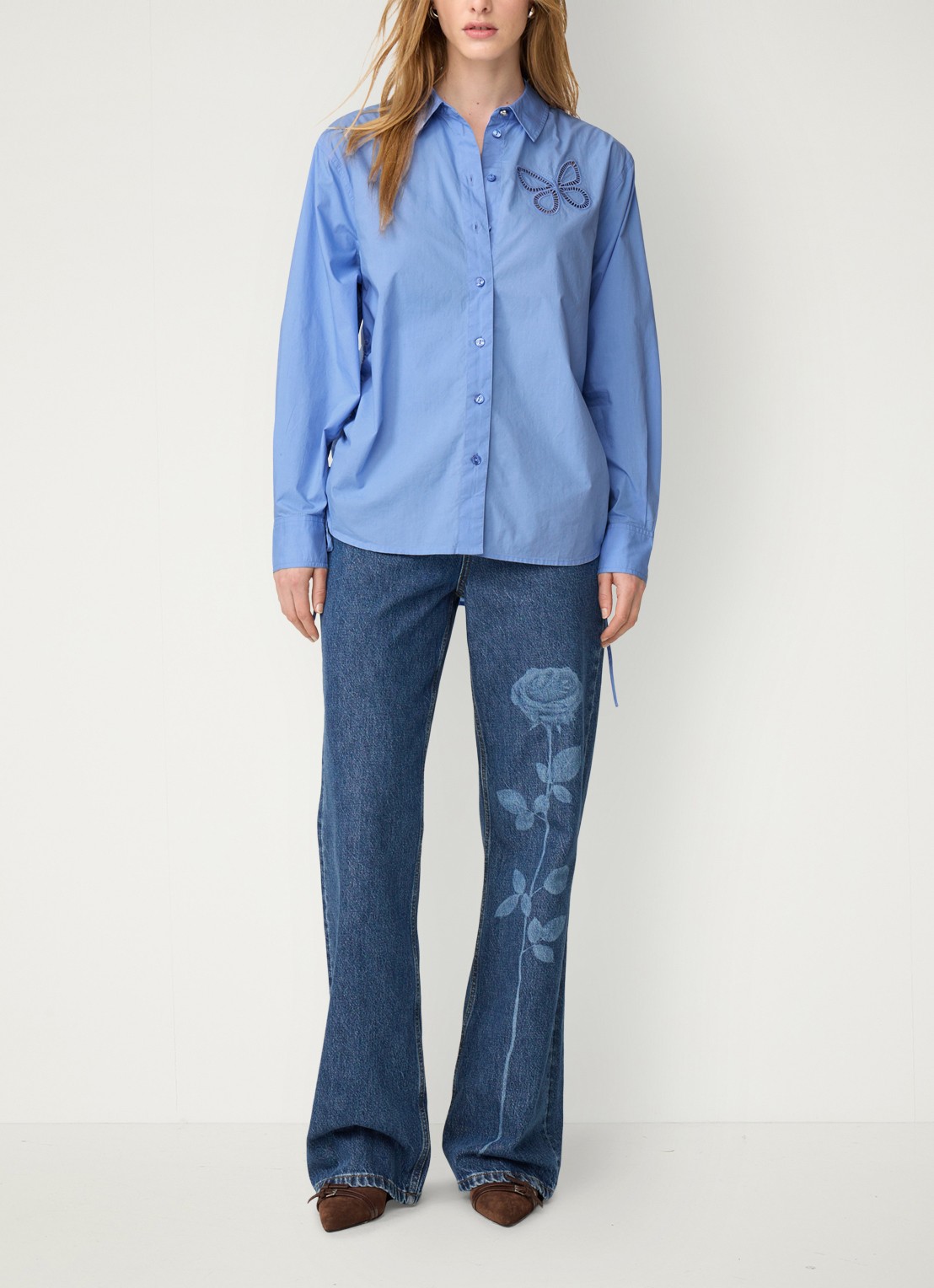 Fabienne Chapot Lux blouse met borduring en trekkoord - voorkant 2 blauw