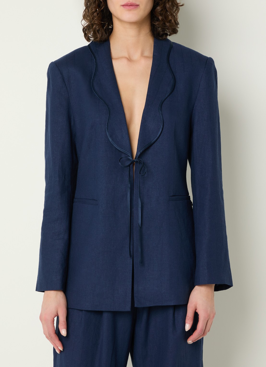 Fabienne Chapot Millor blazer in linnenblend met paspelzakken - detail 2 donkerblauw