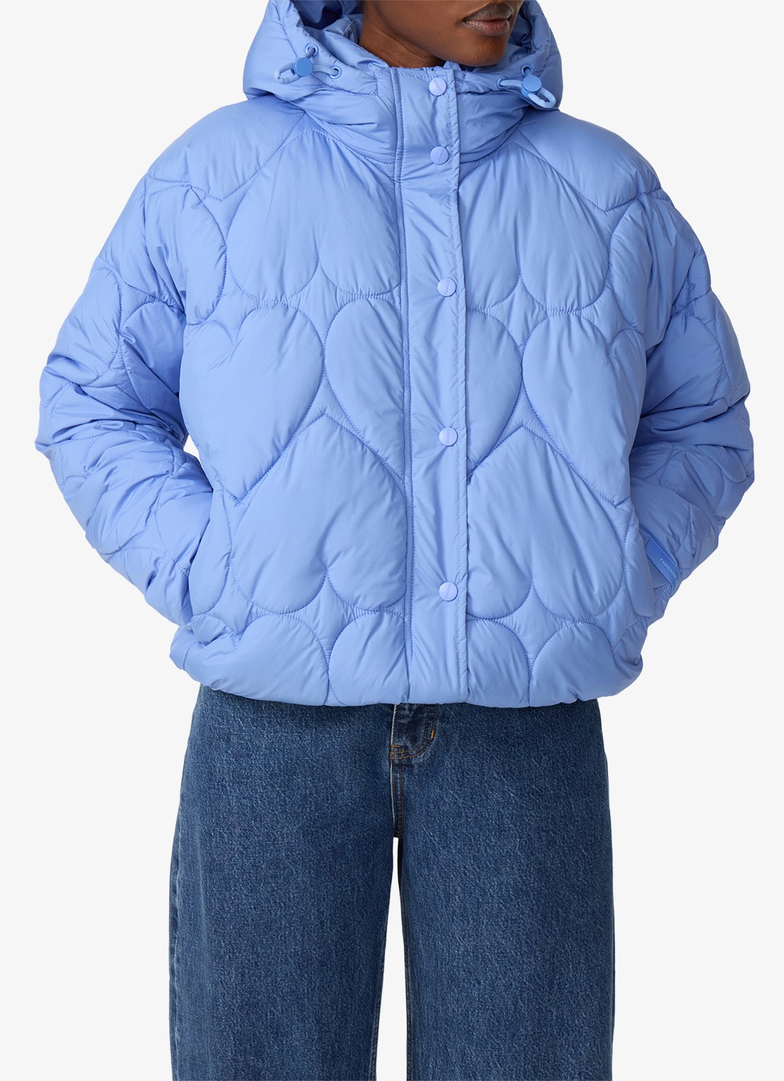 Fabienne Chapot Prisca puffer met capuchon en steekzakken  - detail blauw