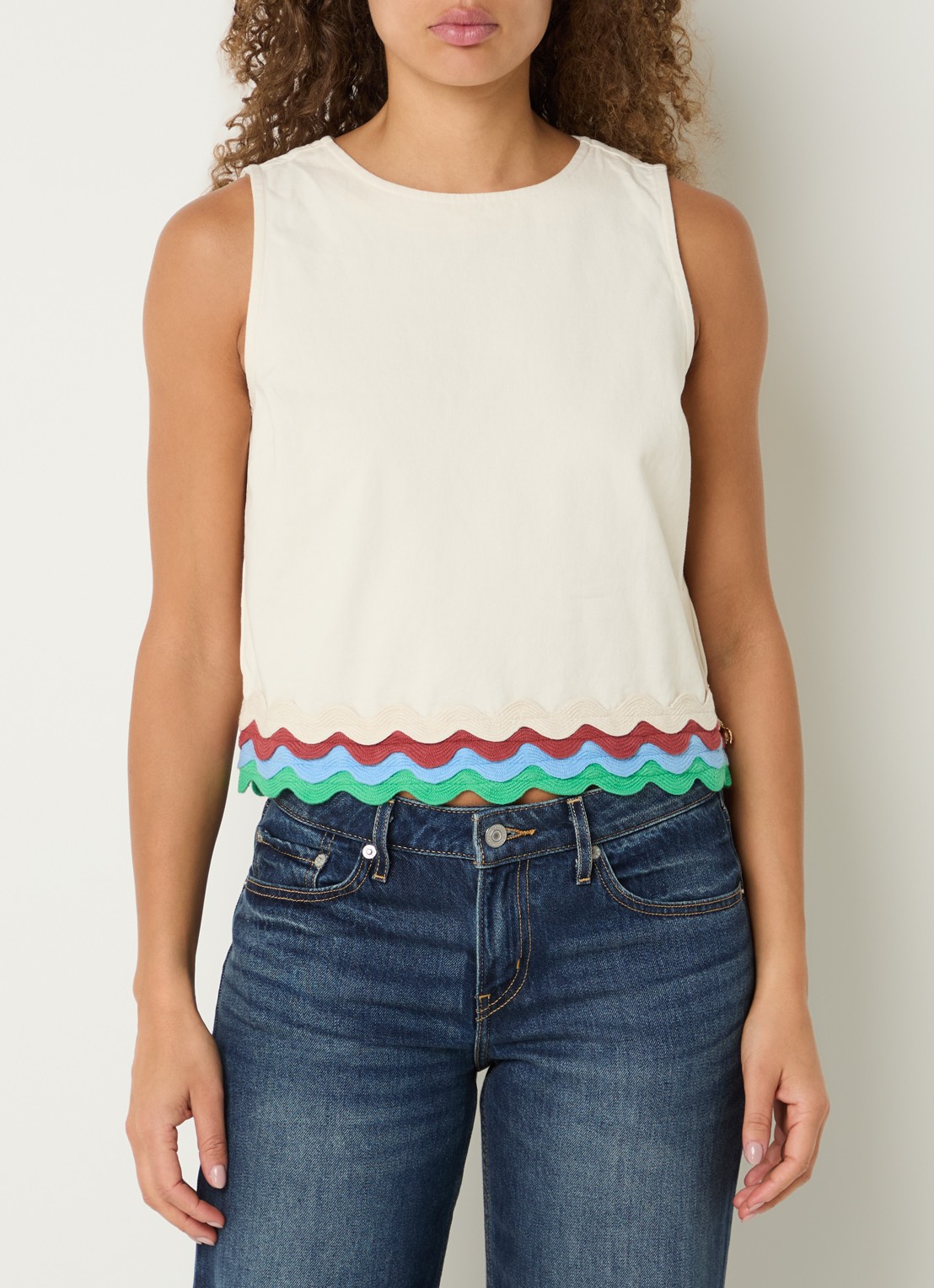 Fabienne Chapot Ursa crop top met applicatie - detail 4 gebroken wit