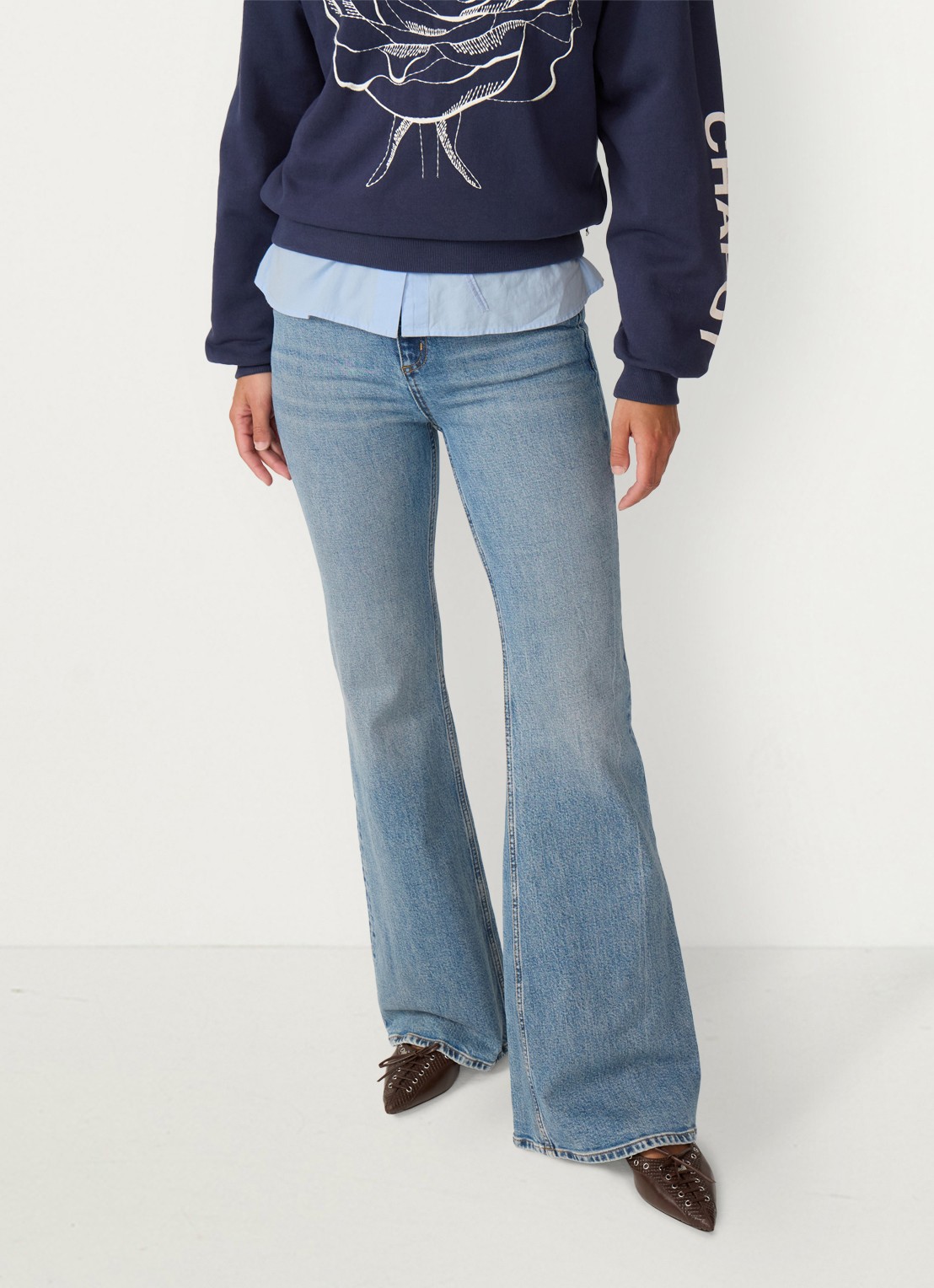 Fabienne Chapot Vic high waist bootcut jeans met steekzakken - detail 3 indigo