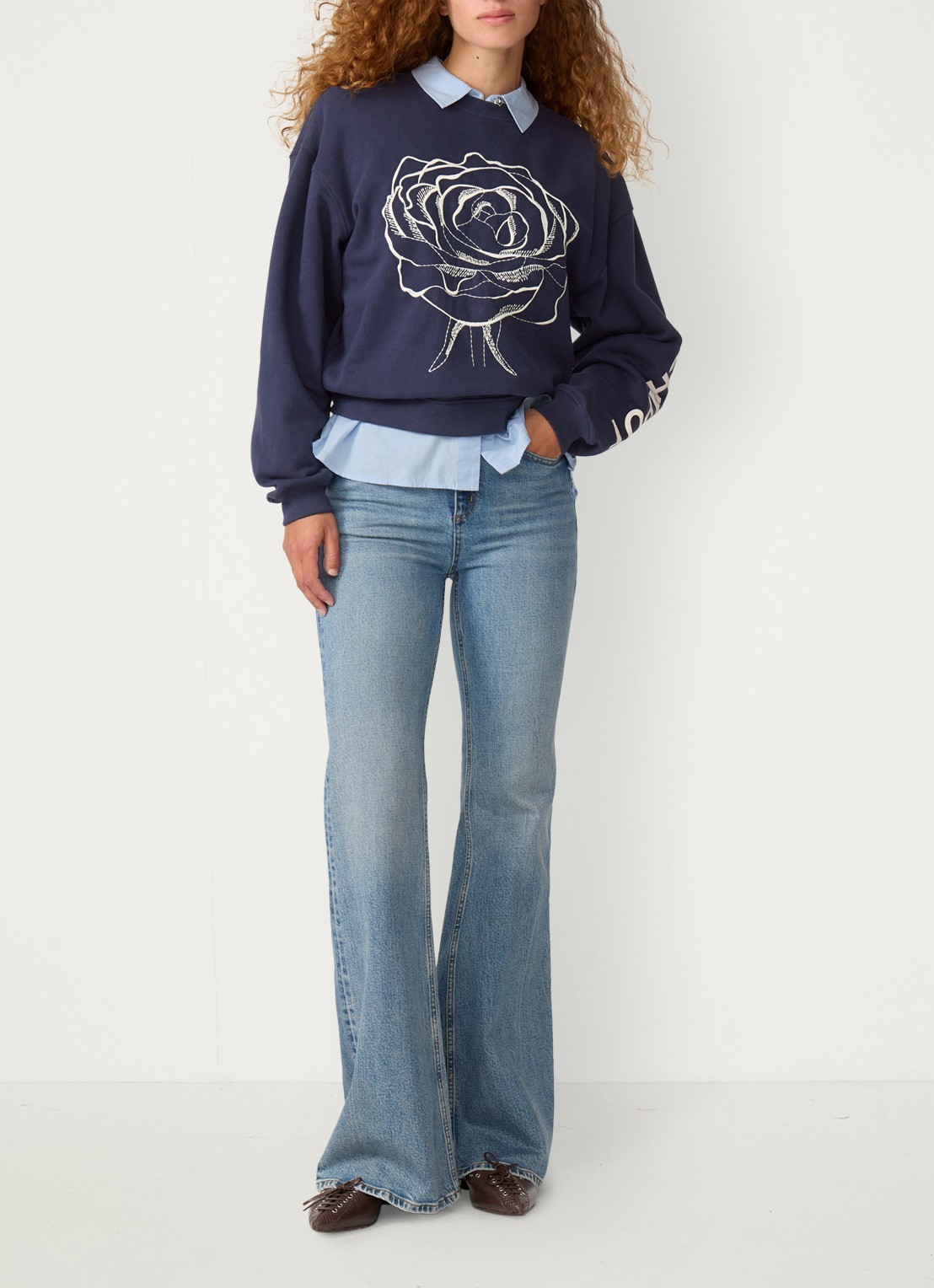 Fabienne Chapot Vic high waist bootcut jeans met steekzakken - voorkant 2 indigo