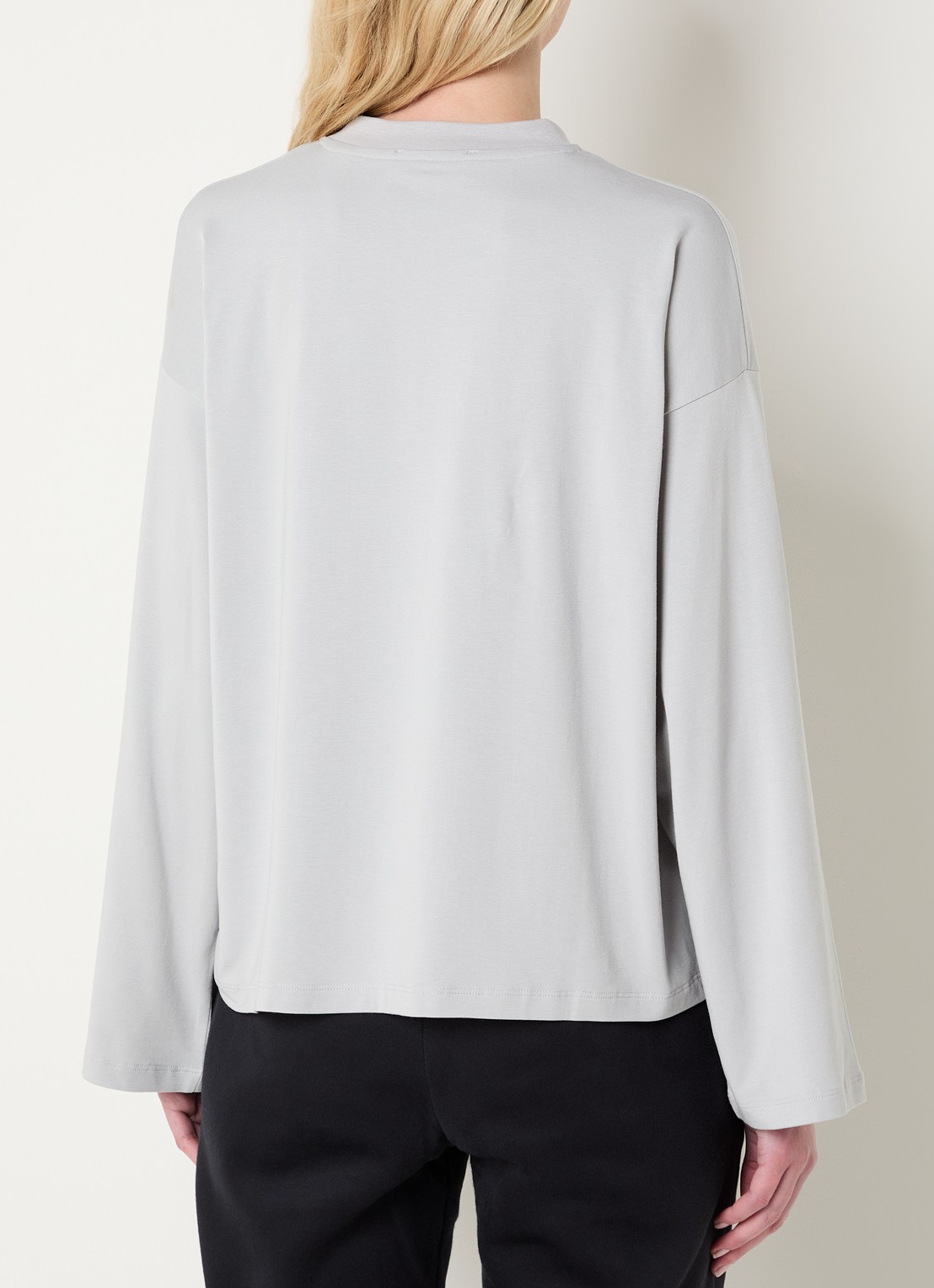 Falke Longsleeve met ronde hals - achterkant 4 grijs