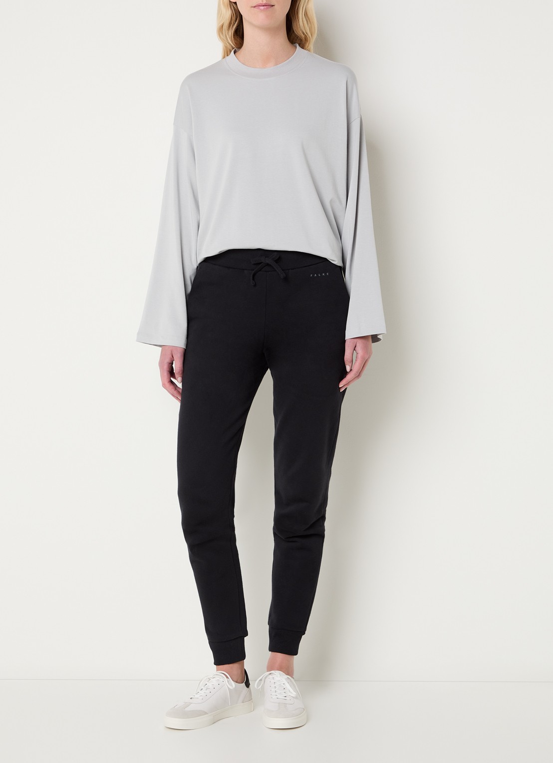 Falke Longsleeve met ronde hals - voorkant 2 grijs