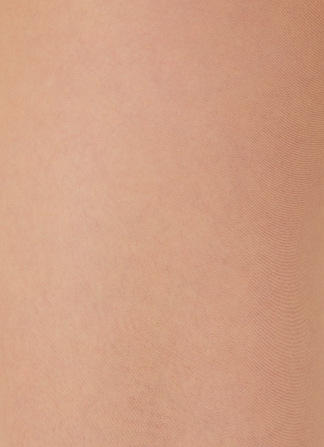 Falke Matt Deluxe panty in 20 denier - detail creme