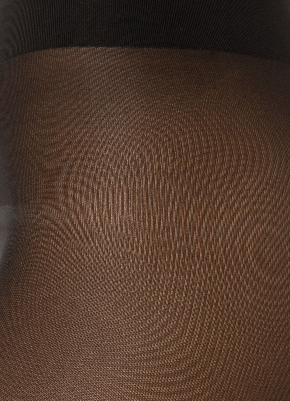 Falke Seidenglatt panty in 40 denier - detail 3 zwart