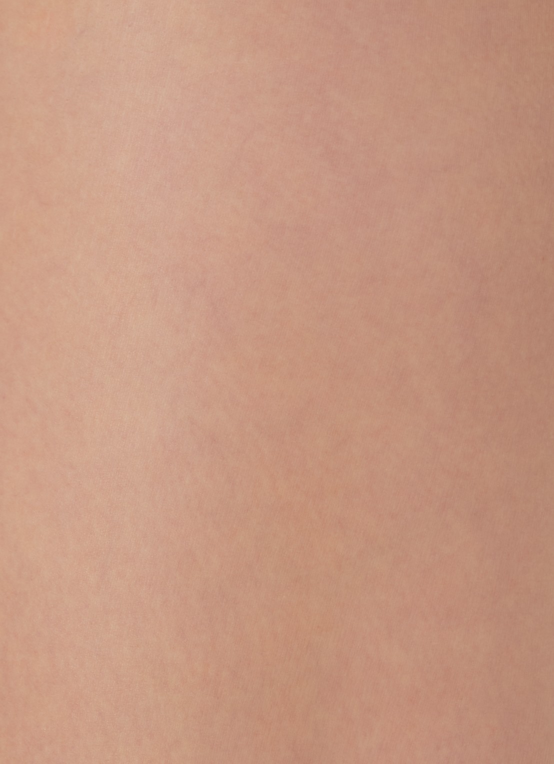 Falke Shelina Toeless panty in 12 denier - detail 3 creme
