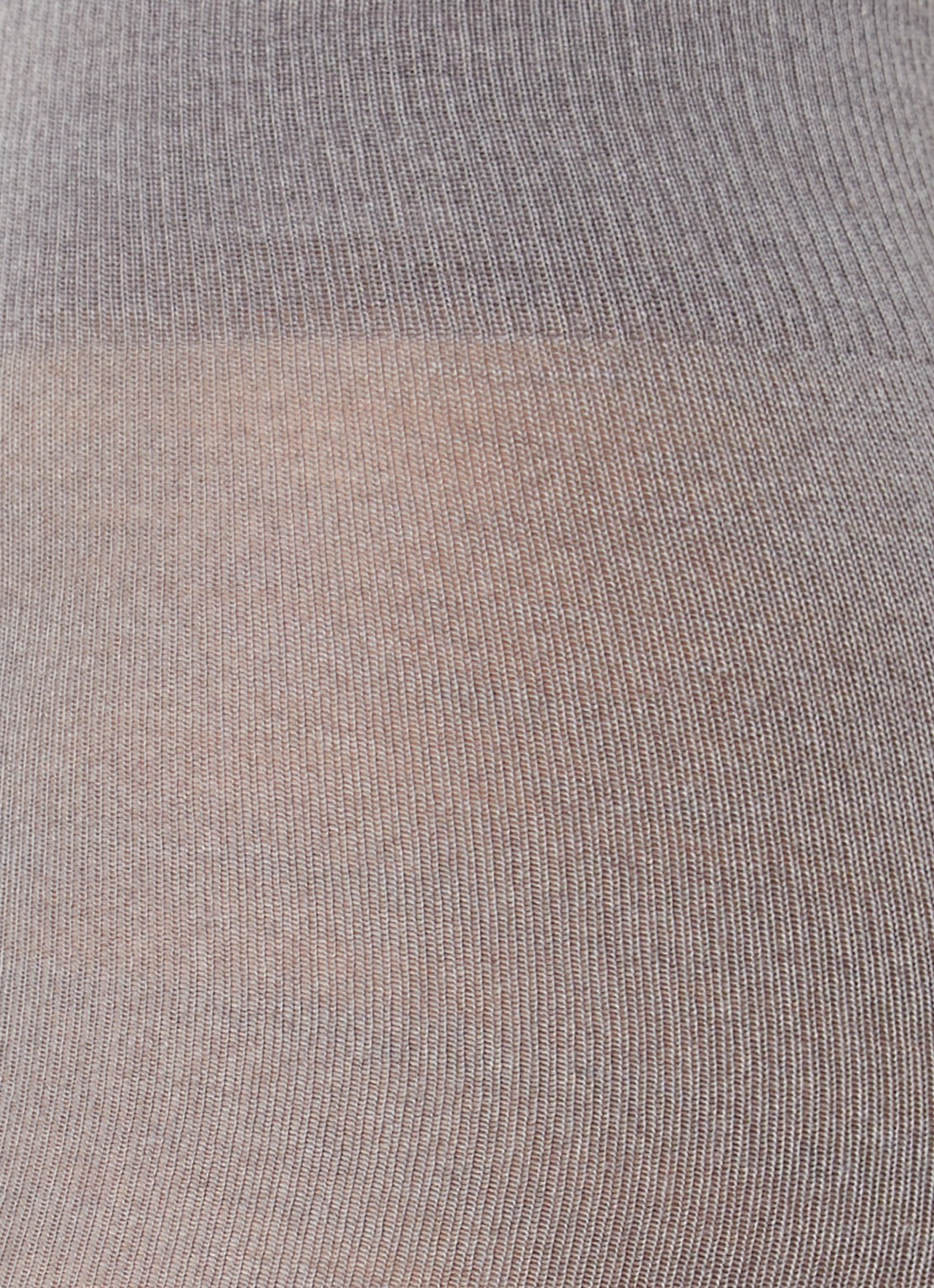 Falke Soft Merino maillot in wolblend - detail grijsmele