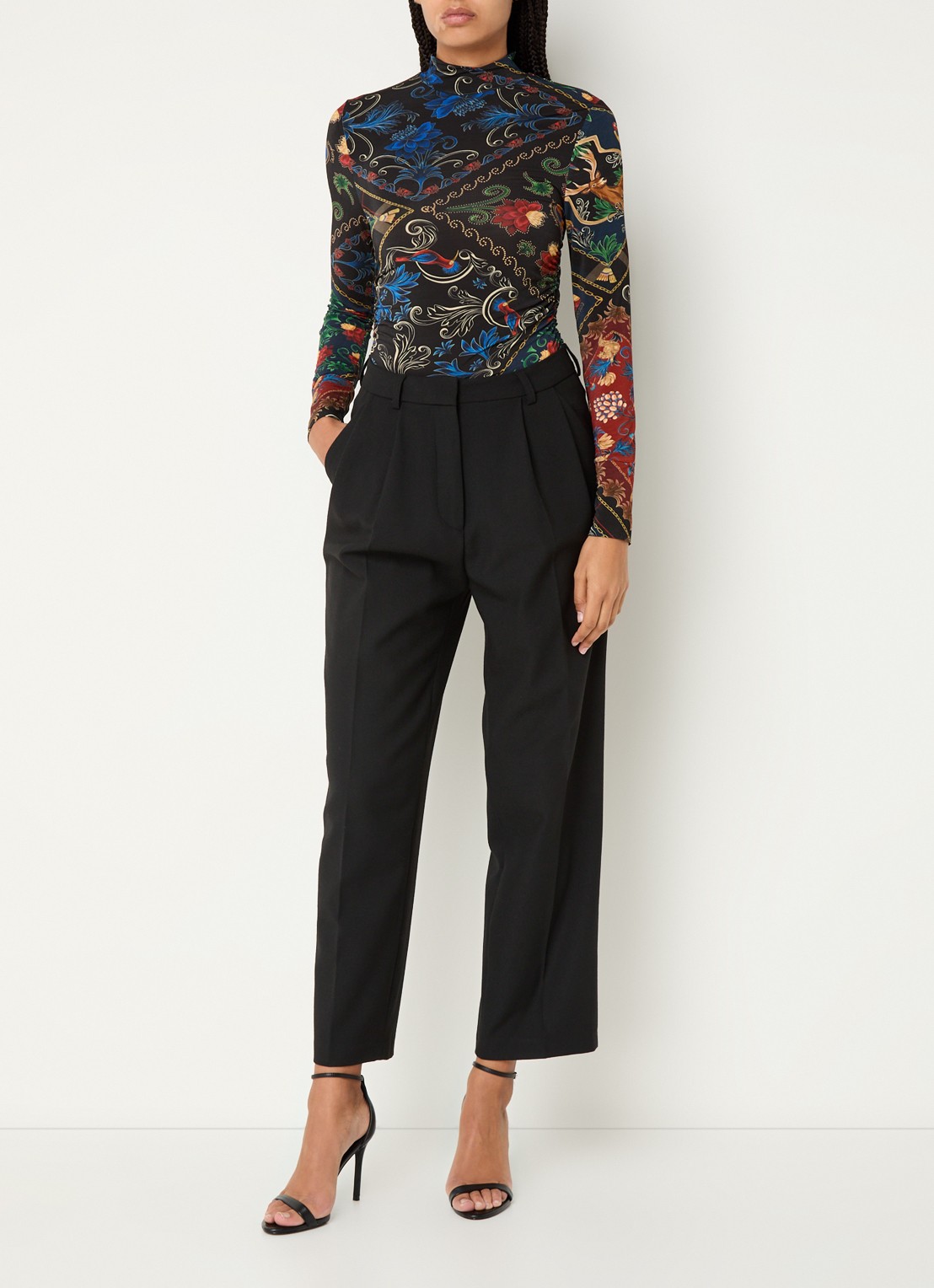 Farm Rio Arabesque top met print - voorkant 2 zwart
