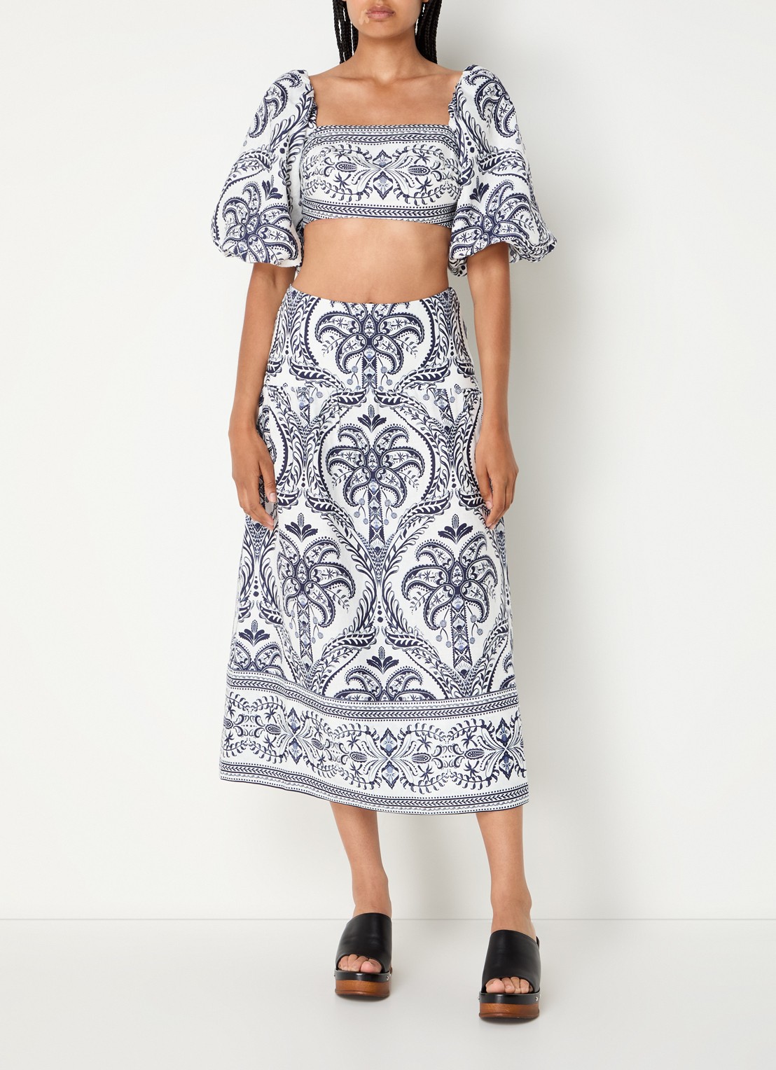 Farm Rio Crop top van linnen met pofmouw en paisley dessin - voorkant 3 donkerblauw