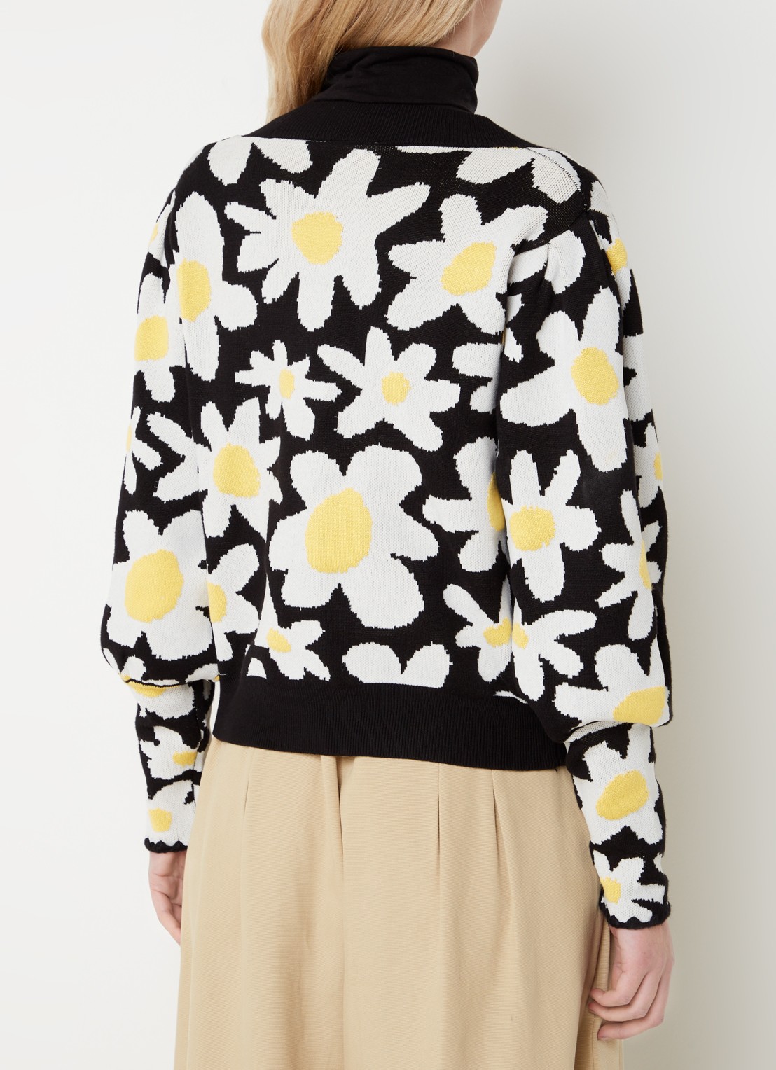 Farm Rio Fijngebreid vest met bloemenprint - achterkant 3 abrikoos