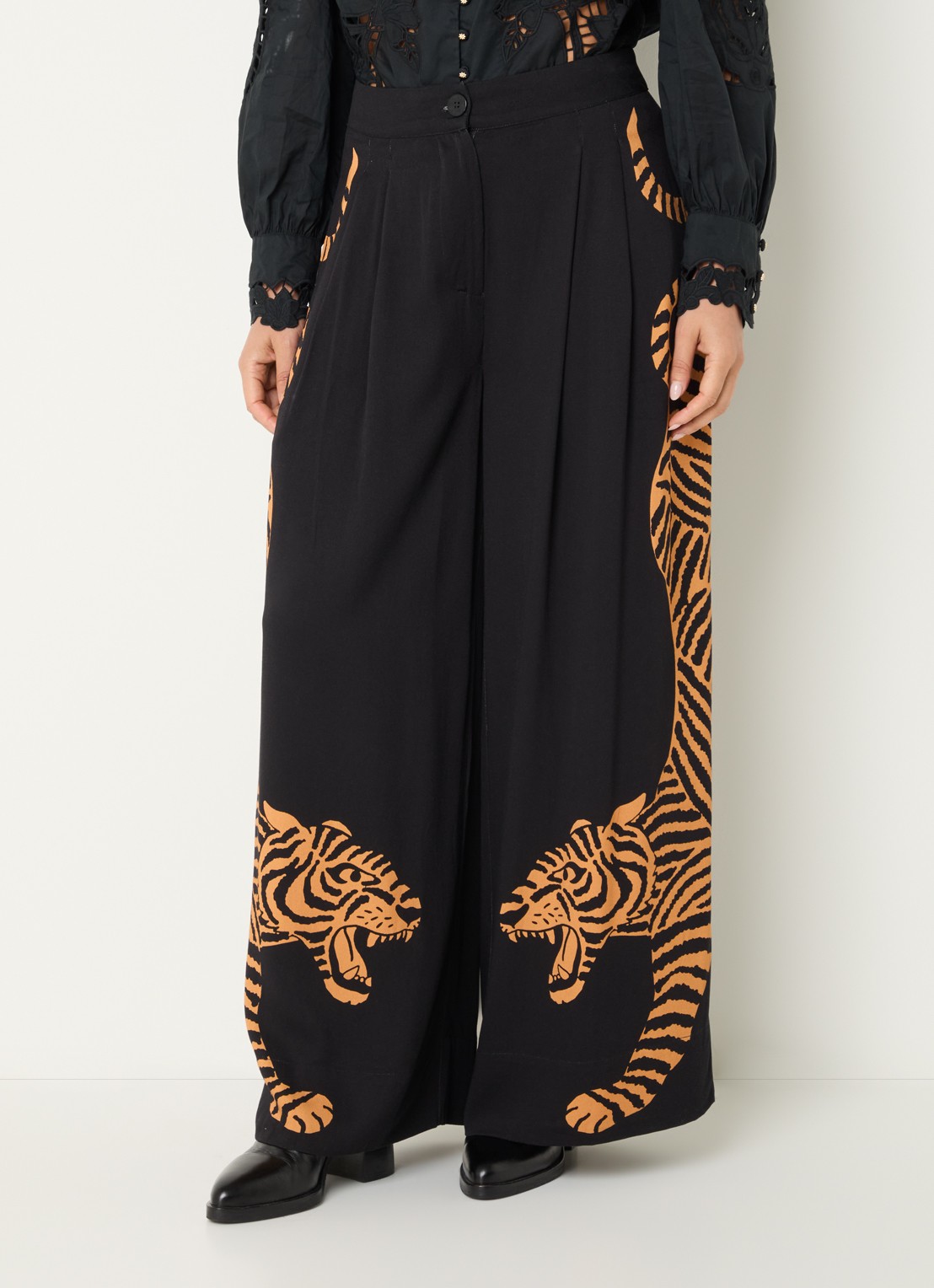 Farm Rio High waist wide fit pantalon met print - detail 2 zwart