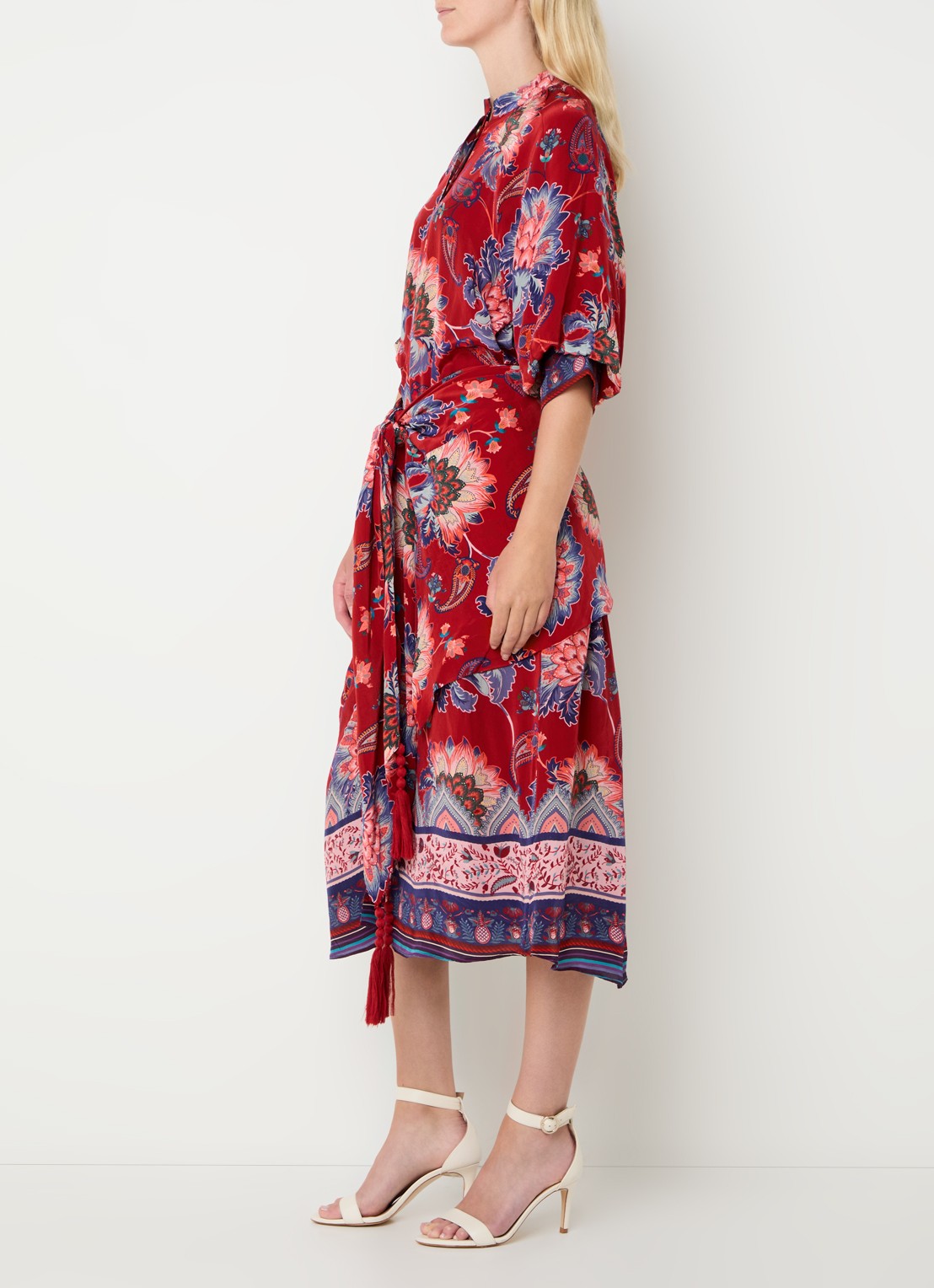 Farm Rio Luang midi blousejurk met bloemenprint en gestrikt detail - voorkant 2 rood