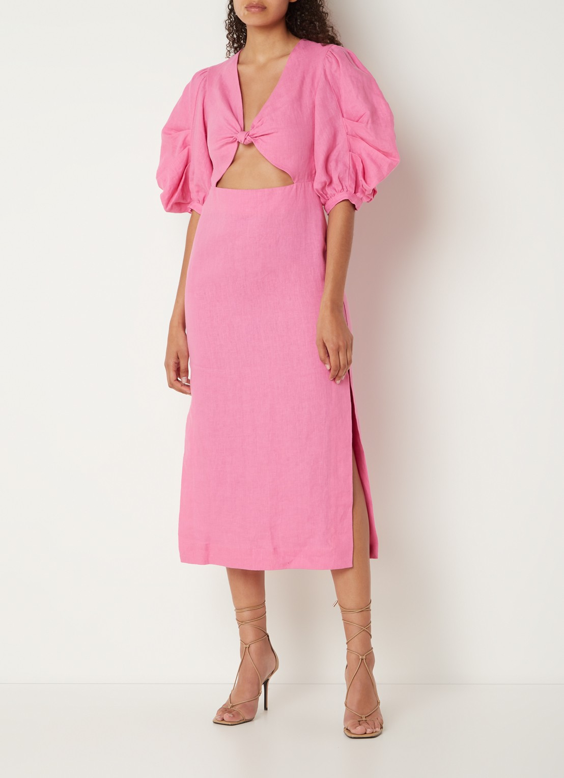 FARM Rio Midi jurk van linnen met geknoopt detail en pofmouw - detail 2 roze