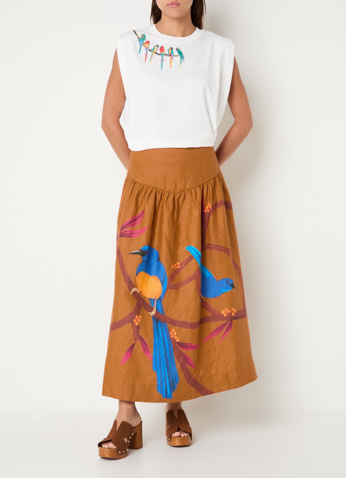 Farm Rio Midi rok van linnen met print en smockwerk - voorkant 3 cognac