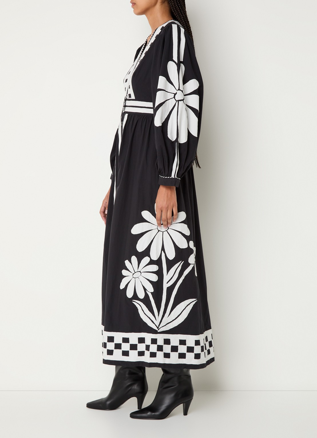 Farm Rio Nature maxi blousejurk met borduring en bloemenprint - voorkant 4 zwart