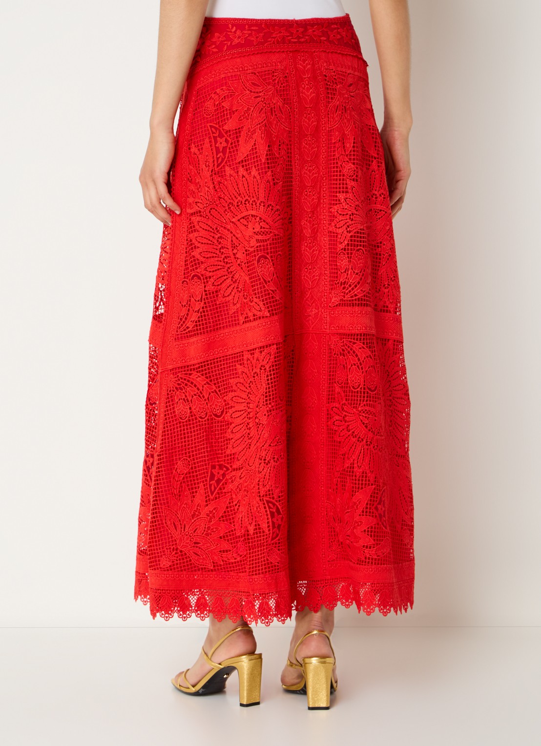 Farm Rio Red Toucan maxi rok met opengewerkt dessin - achterkant rood