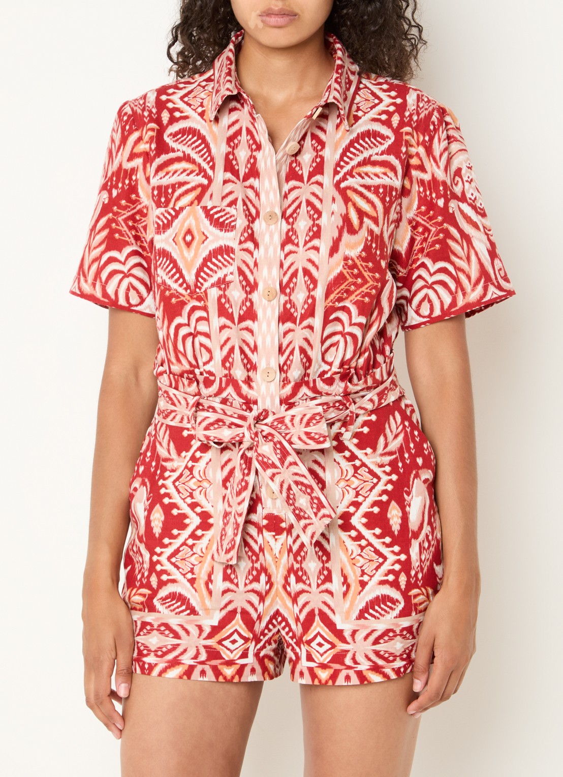 Farm Rio Straight fit playsuit met grafische print en strikceintuur - detail 3 rood