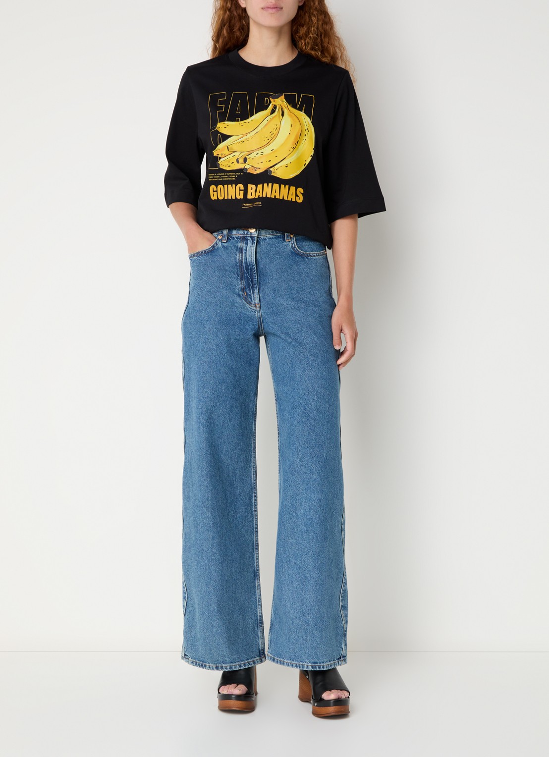 Farm Rio Tropical Bananas T-shirt met logoprint - voorkant 3 zwart
