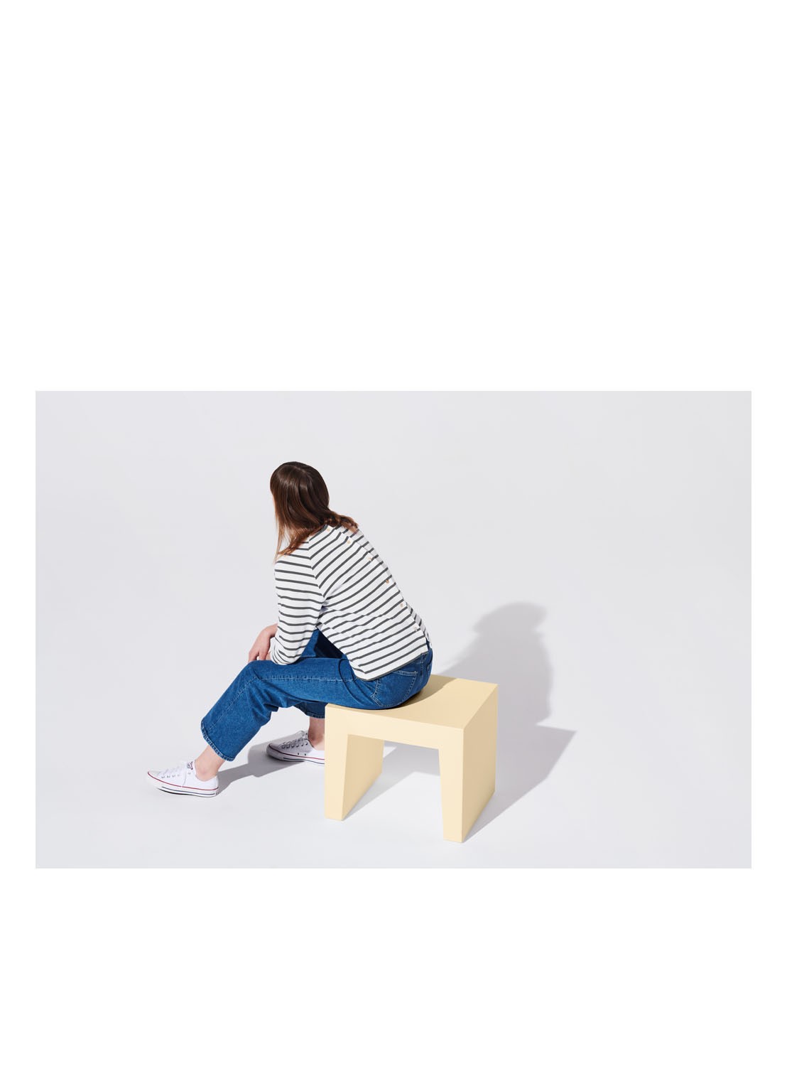 Fatboy Concrete Seat kruk 40 x 50 cm - detail 2 ivoor