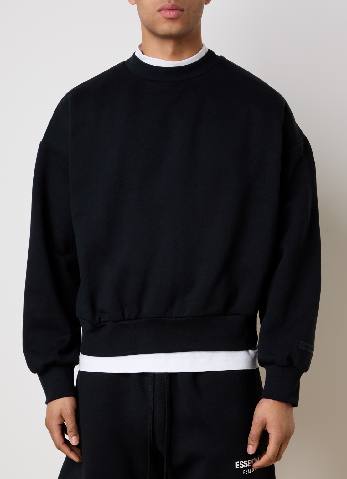 Fear of God Essentials AS25 sweater met flock logoprint - achterkant 3 zwart