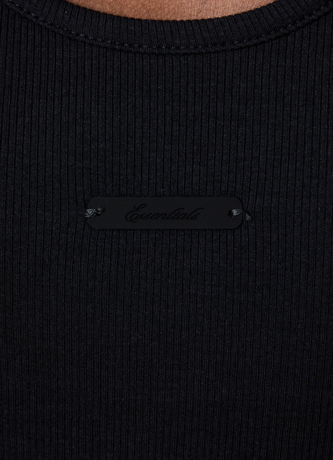 Fear of God Essentials Cropped tanktop met logo - detail 3 zwart