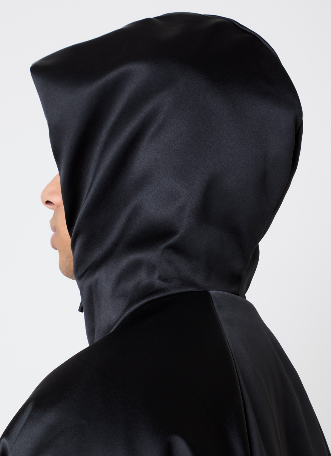 Fear of God Essentials Gewatteerd jack met capuchon - detail 2 zwart