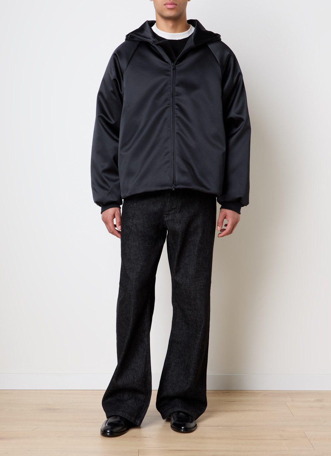 Fear of God Essentials Gewatteerd jack met capuchon - voorkant 6 zwart