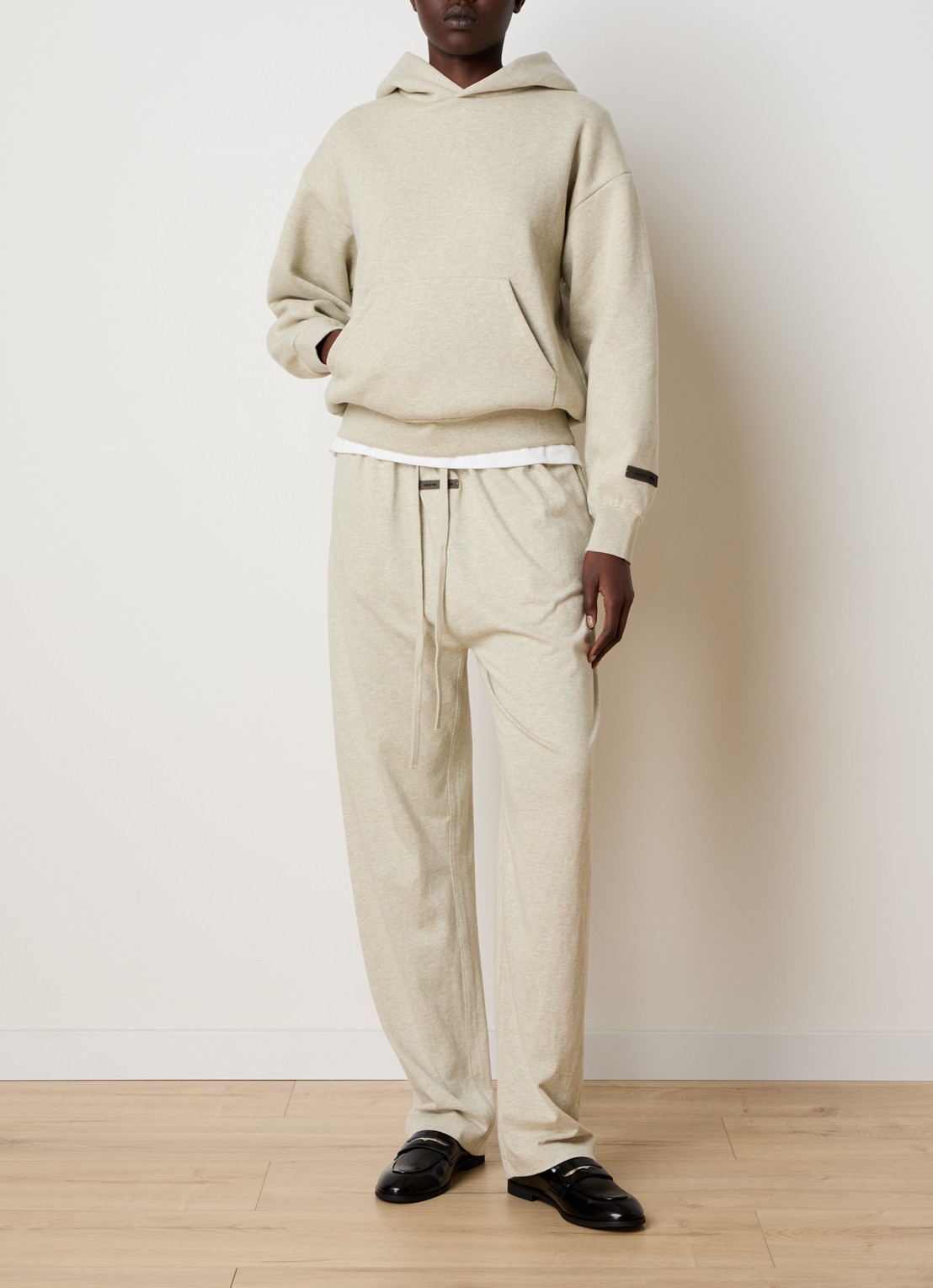 Fear of God Essentials Hoodie met gemêleerd dessin - voorkant 6 beige