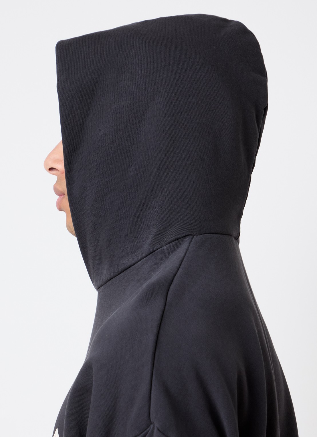 Fear of God Essentials Hoodie met logoborduring - detail 2 antraciet