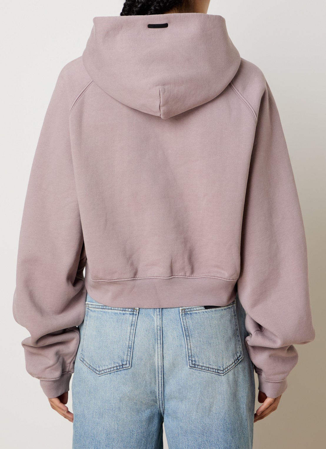 Fear of God Essentials Hoodie met logoprint - achterkant oudroze