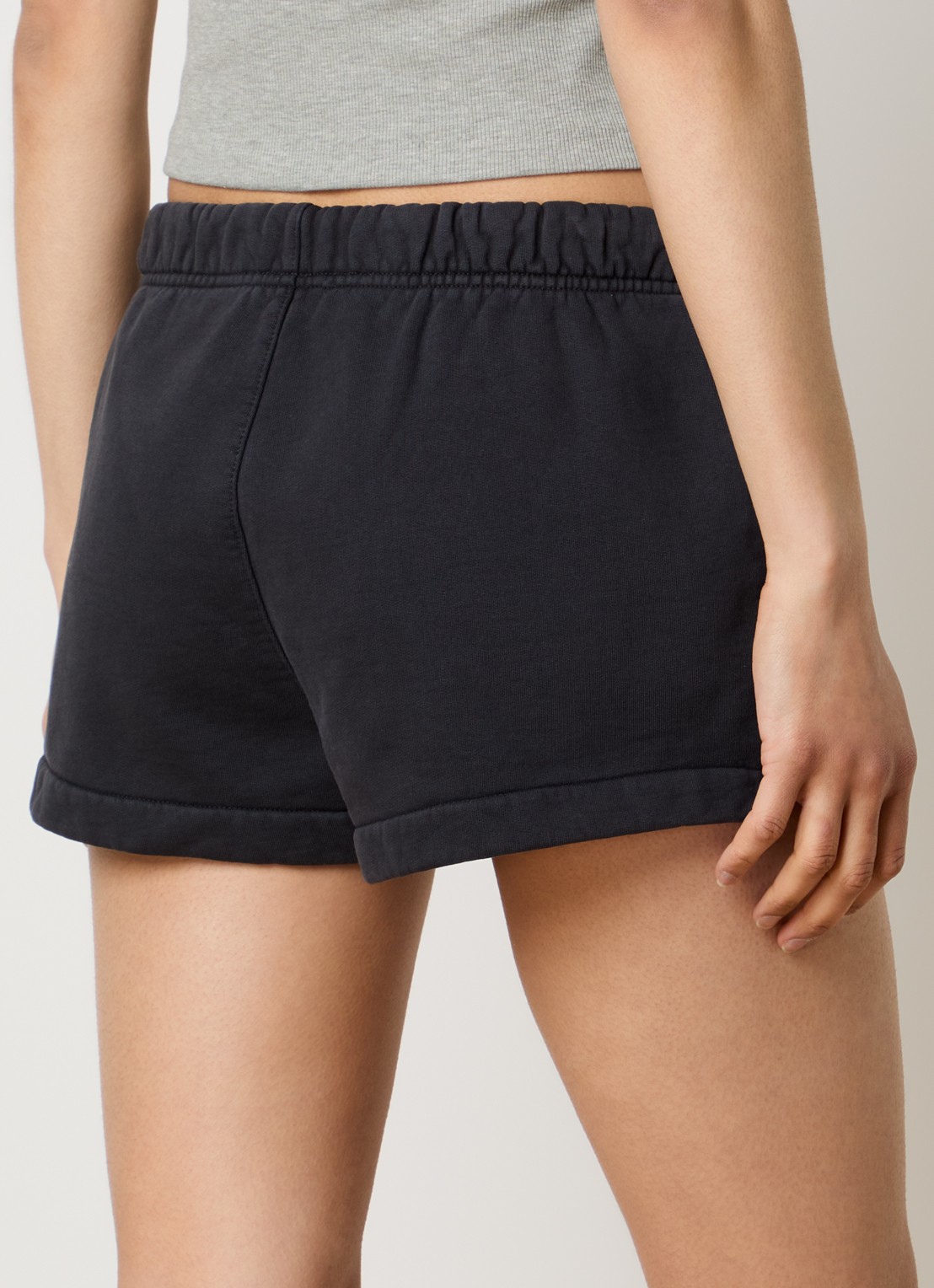 Fear of God Essentials Low waist loose fit korte broek met steekzakken - achterkant 5 antraciet