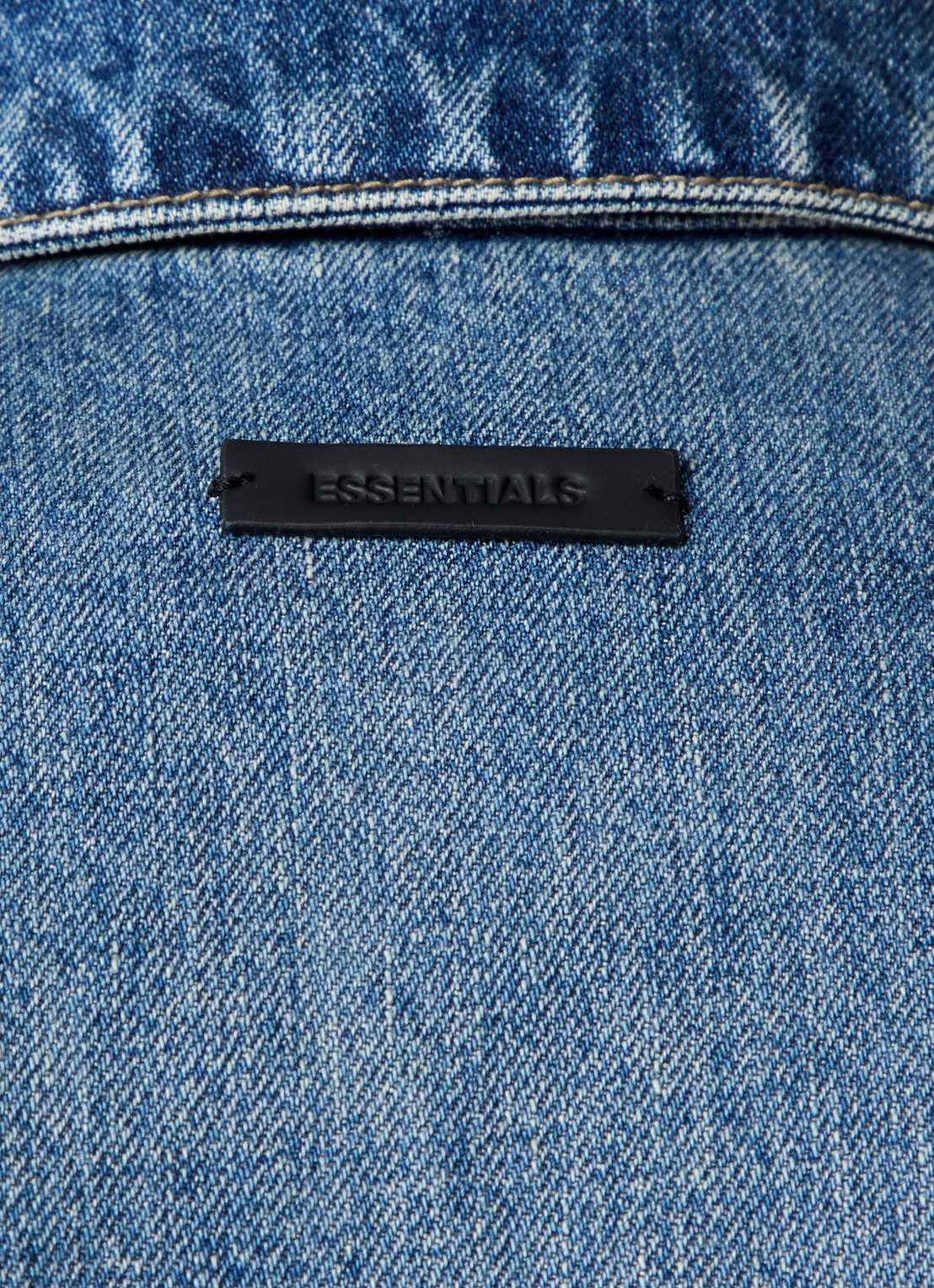 Fear of God Essentials Spijkerjas met steekzakken - detail 6 indigo