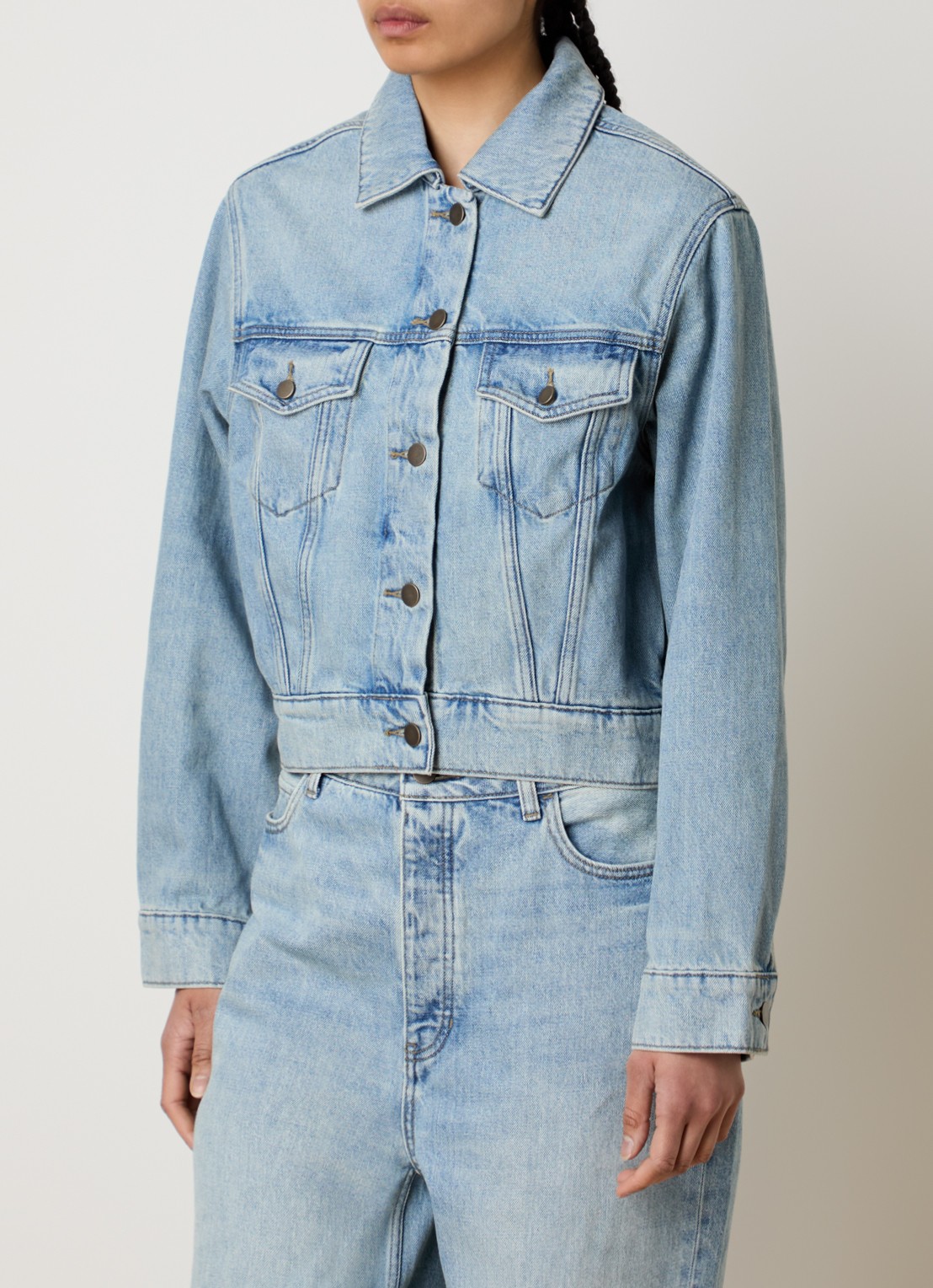 Fear of God Essentials Spijkerjas met steekzakken - detail indigo