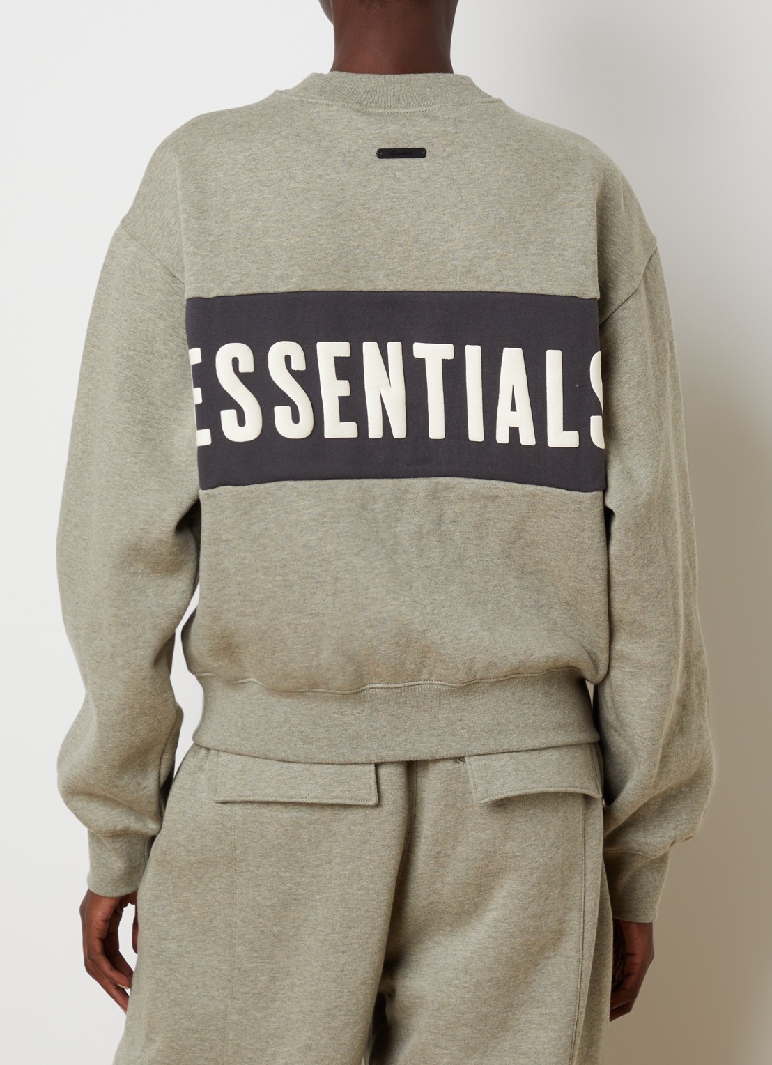 Fear of God Essentials Sweater met logo- en backprint - achterkant 3 grijsmele