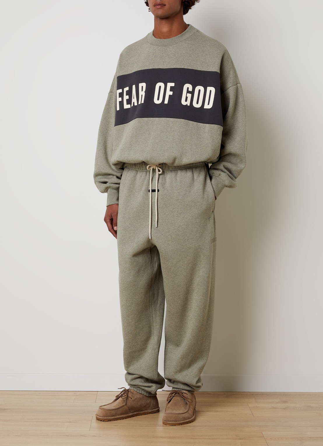 Fear of God Essentials Sweater met logoprint - voorkant 5 grijs