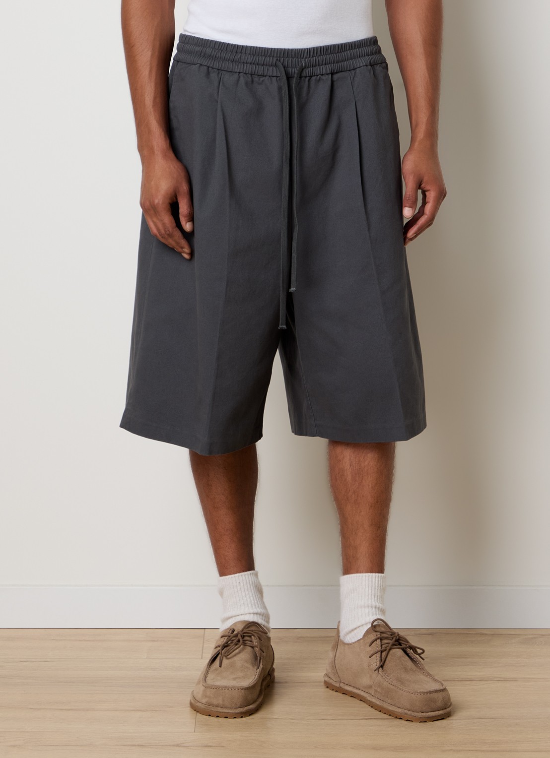 Fear of God Essentials Twill straight fit korte broek met steekzakken - detail 4 donkergrijs