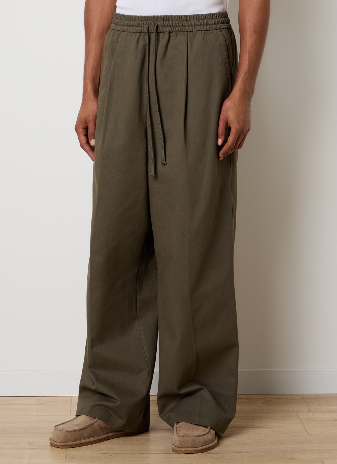 Fear of God Essentials Wide fit broek met steekzakken - detail 2 bronsgroen