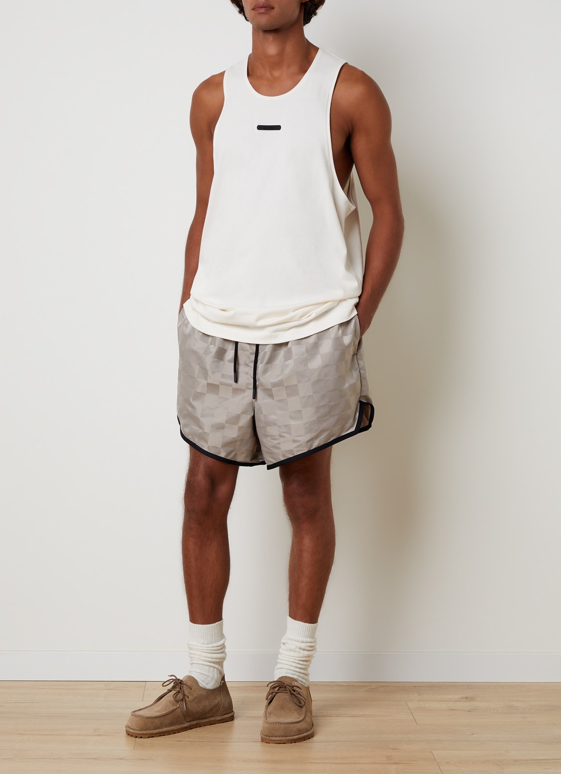 Fear of God Essentials Wide fit korte broek met ruitdessin - voorkant 5 grijsmele