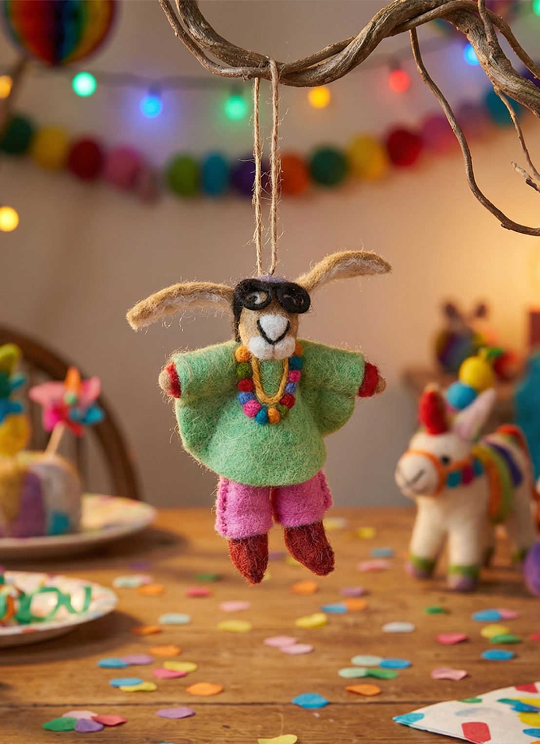 Felt So Good Iris Apfel Hare kersthanger 16 cm - voorkant 2 groen