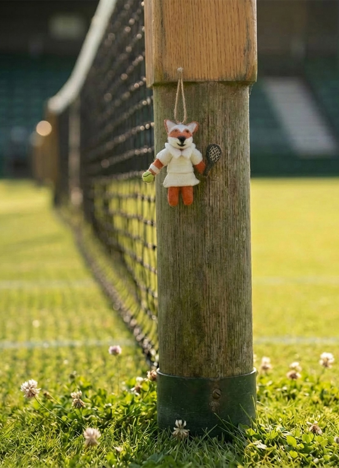 Felt So Good Wimbledon Fox kersthanger 10 cm - detail wit