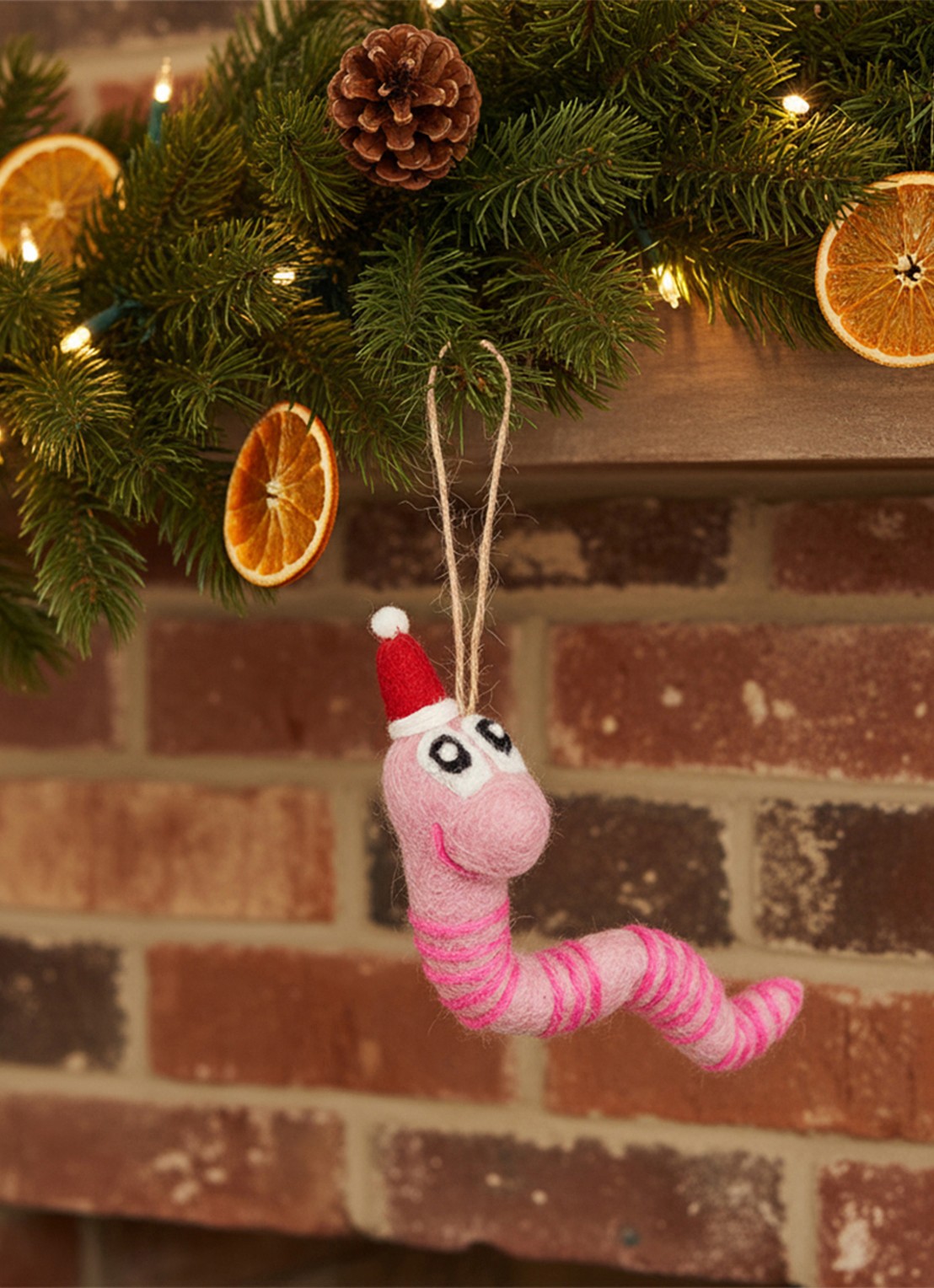 Felt So Good Wrigley the Worm kersthanger 8 cm - achterkant 3 roze