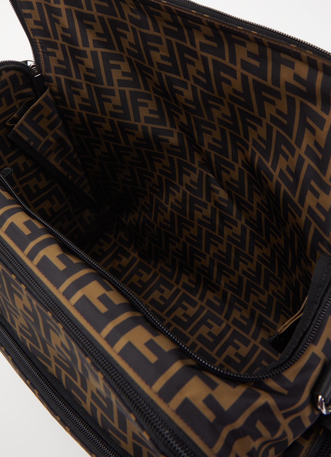 Fendi Borsa luiertas met logoprint - detail bruin