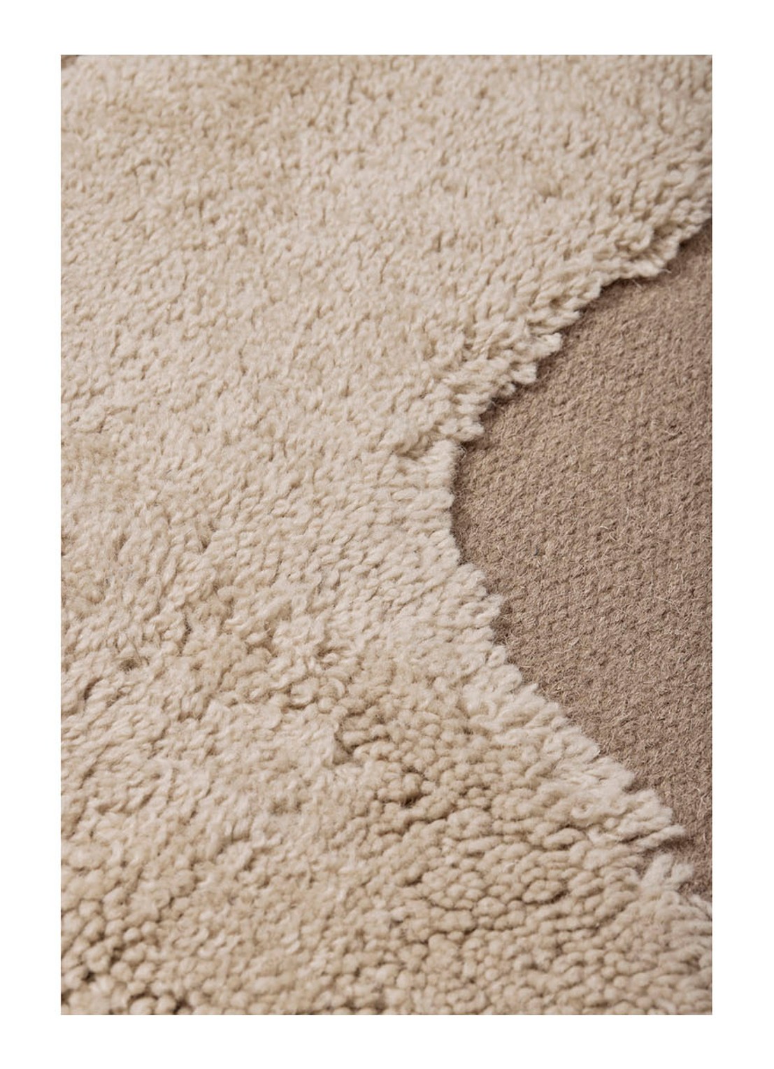 ferm LIVING Alley vloerkleed S 140 x 200 cm - detail lichtbruin