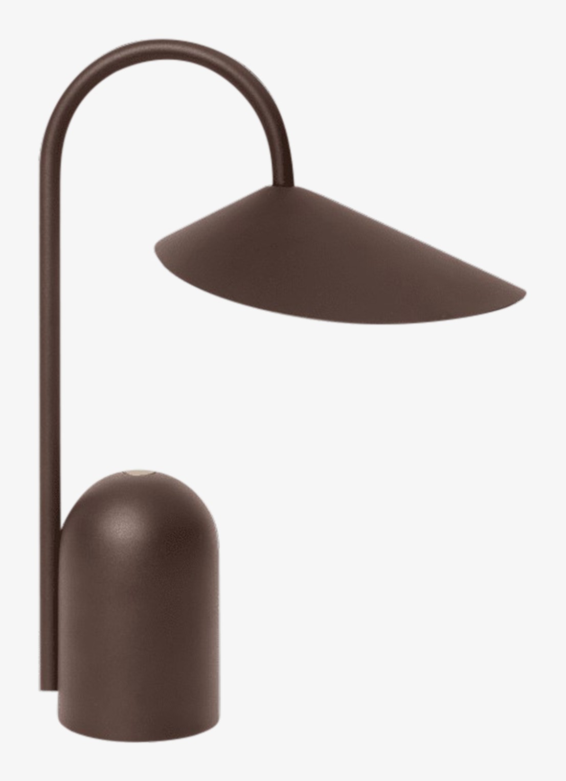 ferm LIVING Arum portable tafellamp 30 cm - voorkant chocoladebruin