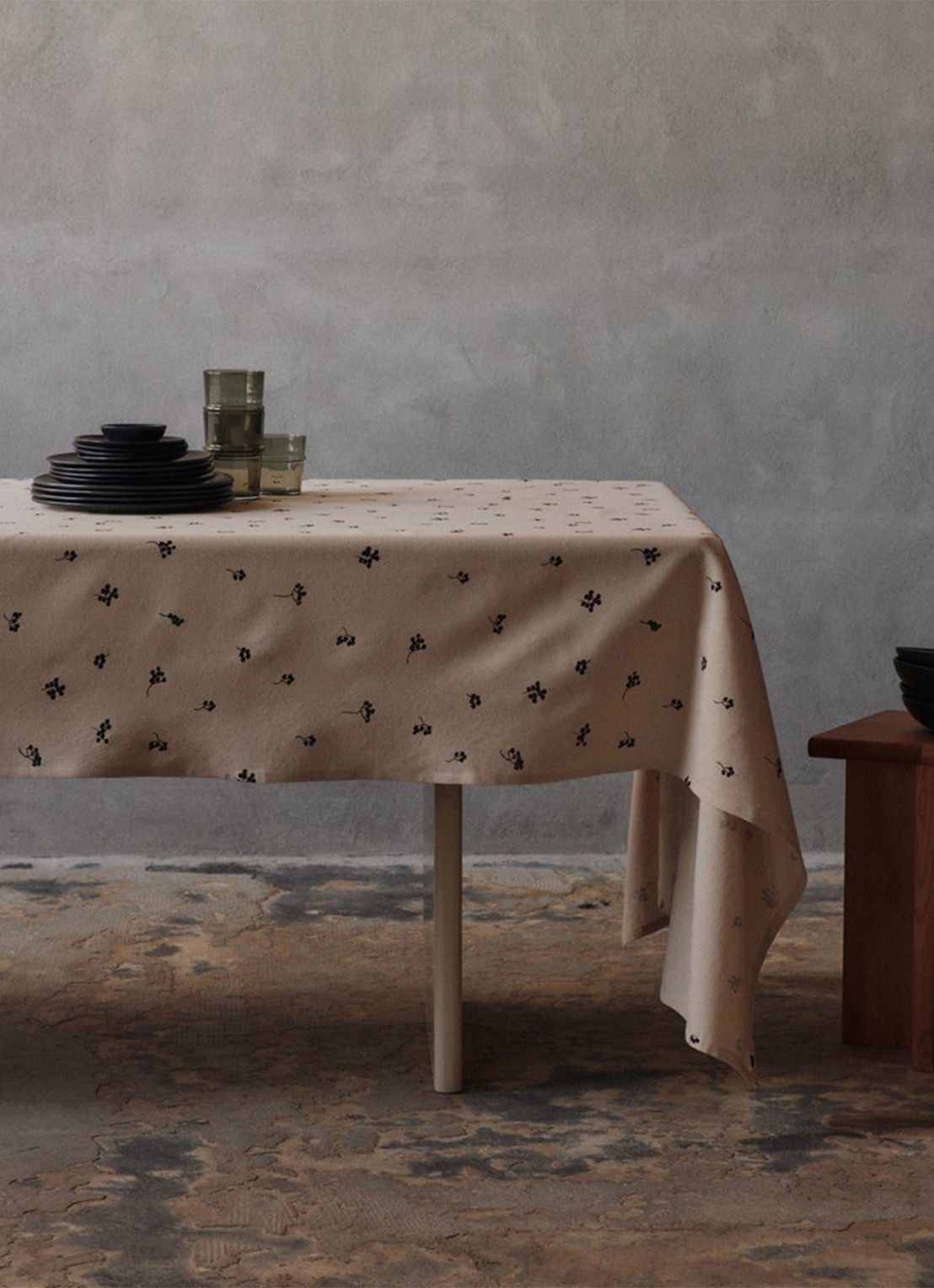 ferm LIVING Baies tafelkleed 240 x 150 cm - detail 4 chocoladebruin